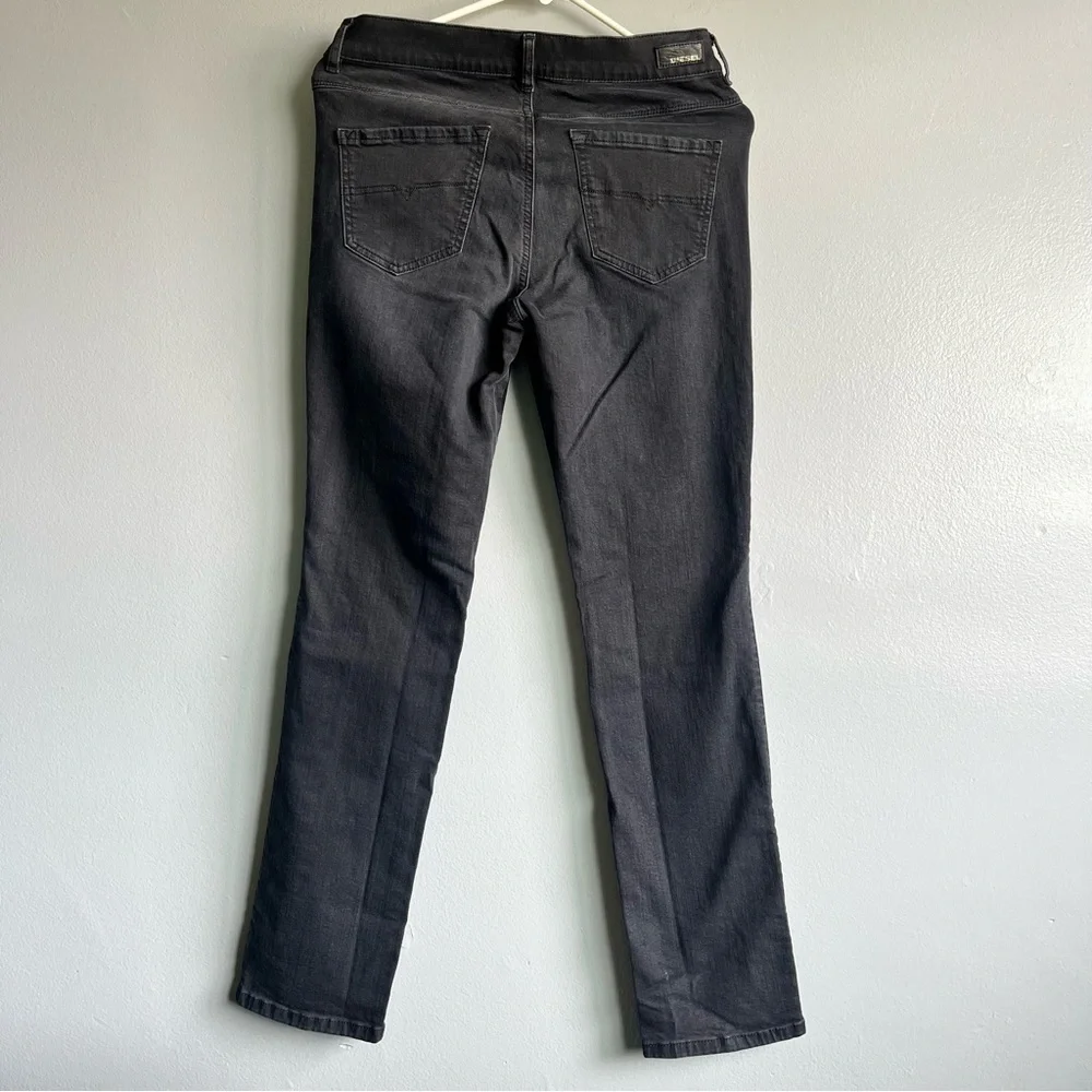 DIESEL‎ JEANS  Sandy  0679A 02  stretch . 02 W27 -L30  Black